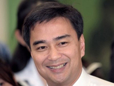 Ông Abhisit Vejjajiva vui mừng đón nhận chiến thắng  
